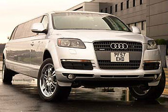 Chauffeur stretched silver Audi Q7 Sport limousine hire in Glasgow, Edinburgh, Scotland